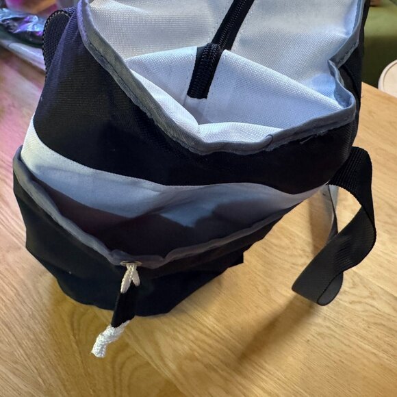 Philadelphia Eagles Double Handle Zippered Insulated Tote Bag, Black - Picture 8 of 11